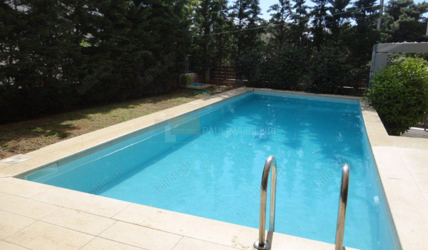 Πισίνα - Swimming pool